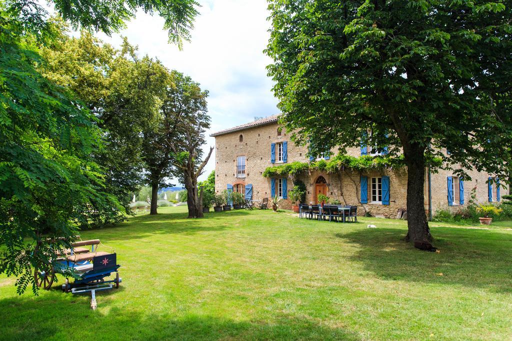 Au Mas Des Calmettes Bed & Breakfast Parisot  Bagian luar foto